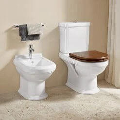 Villeroy & Boch Hommage Spülkasten, Duo-Spartaste Edelmessing -Badmöbel Verkäufe hersteller villeroy boch hommage wc spuelkasten 4302283