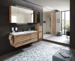 Pelipal Balto Waschtischkombination Mit Glaswaschtisch 121 Cm, Griff V2 Und Spiegelschrank -Badmöbel Verkäufe pelipal balto komplettanlagen waschtischkombination mit glaswaschtisch 6489455